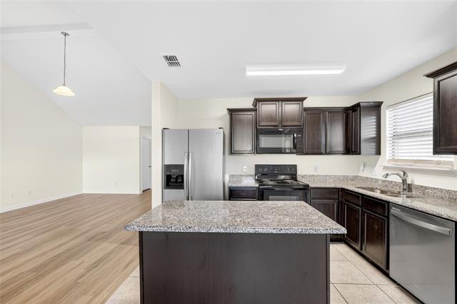 Building Photo - 3115 Elam Dr