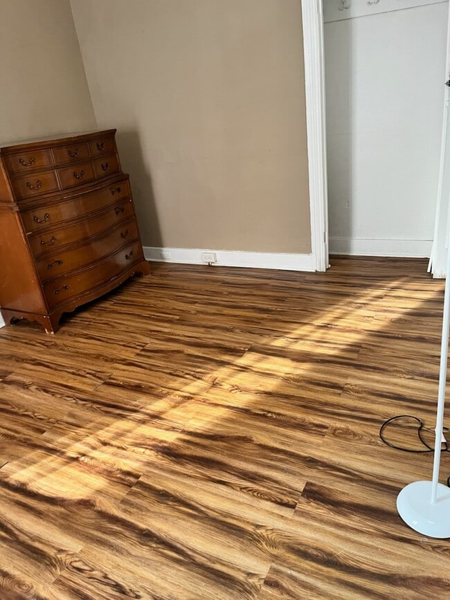 Building Photo - 1624 Fairview St