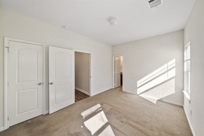 Building Photo - 16721 Stonefield St