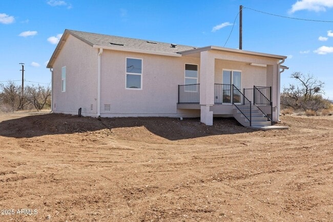 Building Photo - 20175 E Cedar Canyon Dr