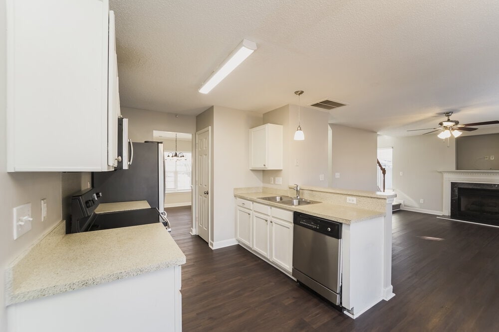 Building Photo - 4245 Barley St SW