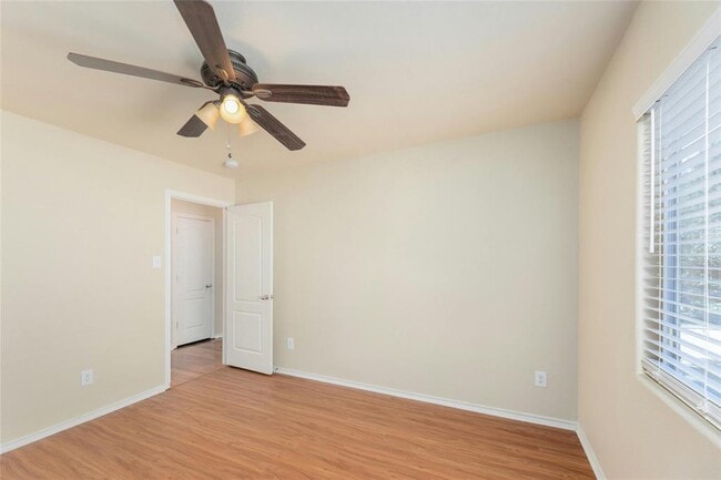 Building Photo - 3720 Pine Needle Cir