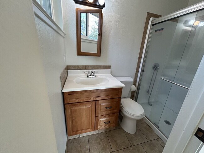 Building Photo - 2170 McGregor Dr