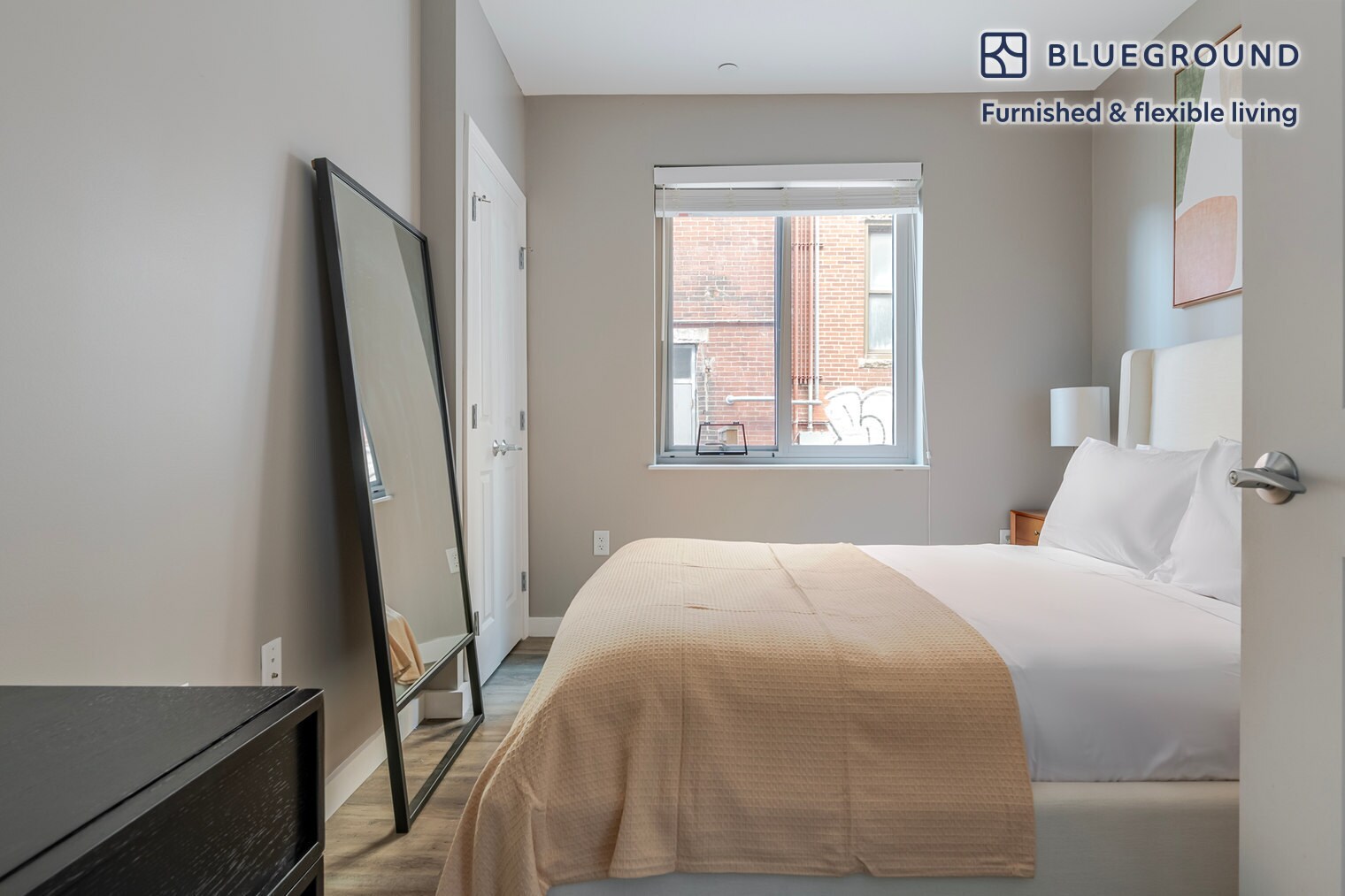 Building Photo - 10 Essex St