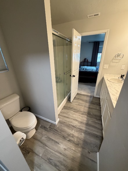 Building Photo - 1840 SW Sparrow Pl