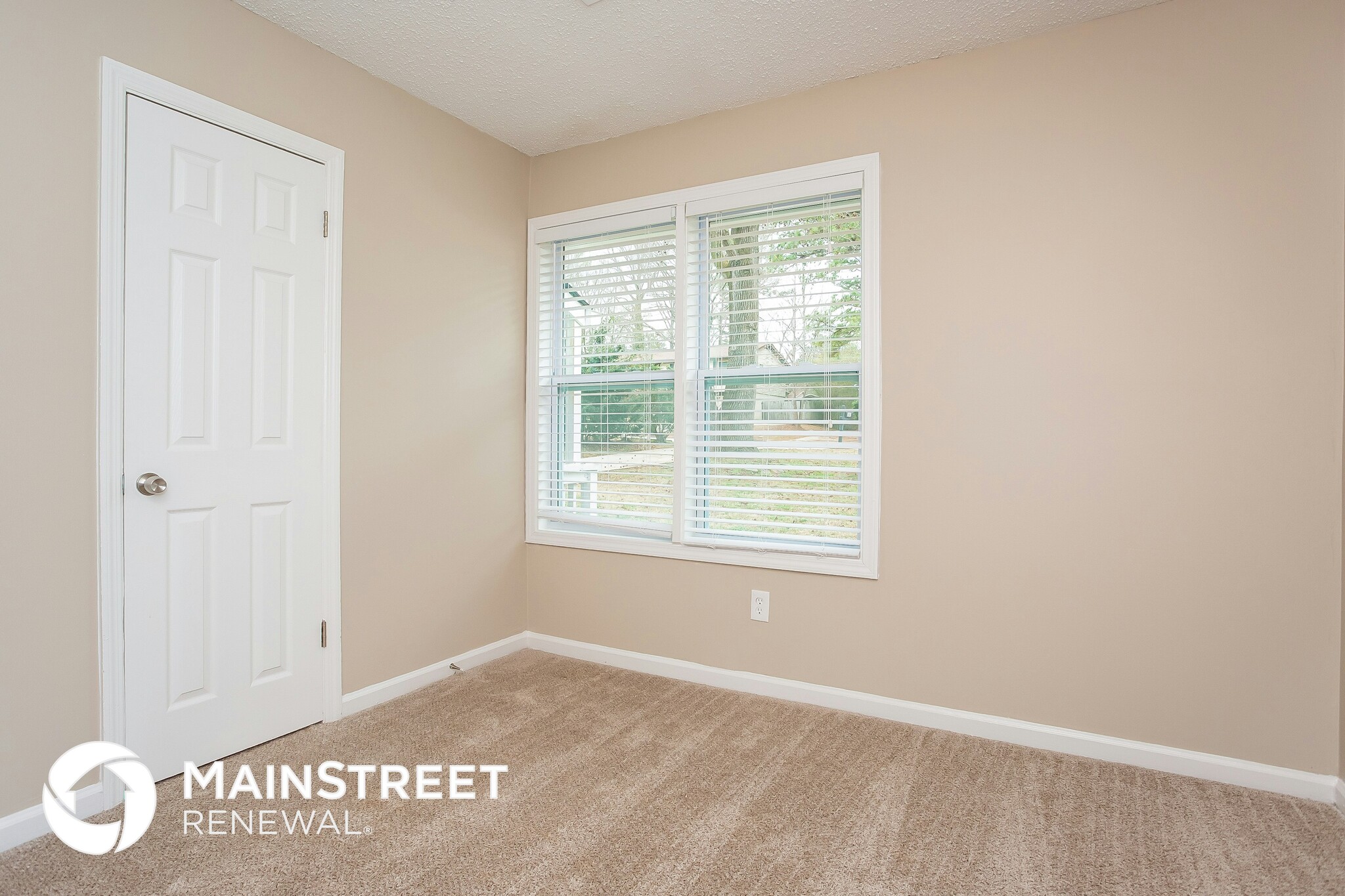 Building Photo - 141 Montego Cir