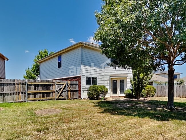 Building Photo - 10408 Wood Leaf Ct