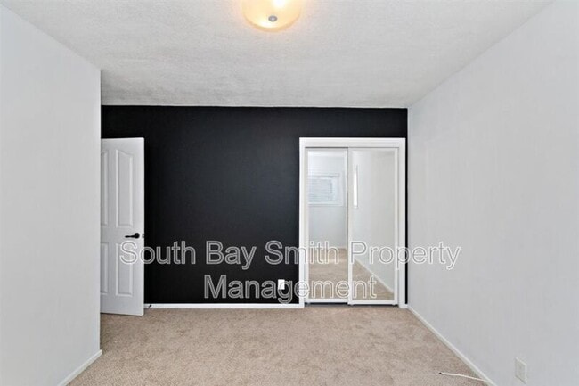 Building Photo - 1918 252nd St