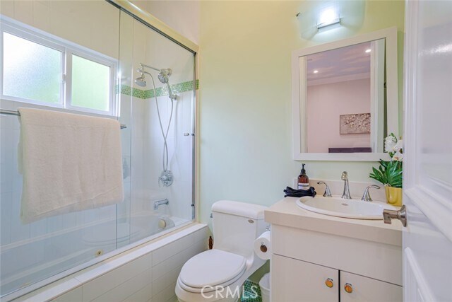 Building Photo - 12945 Calvert St