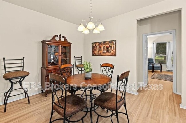 Building Photo - 109 Providence St