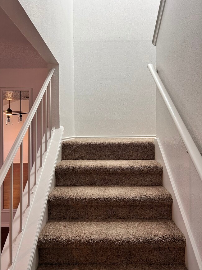 Building Photo - 9615 Dalewood-A