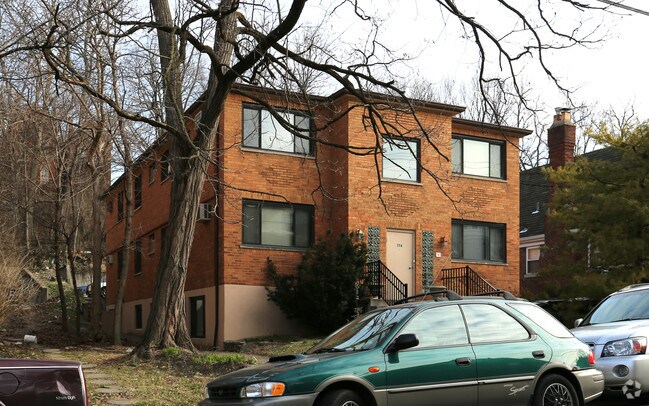 Building Photo - 376 Probasco St