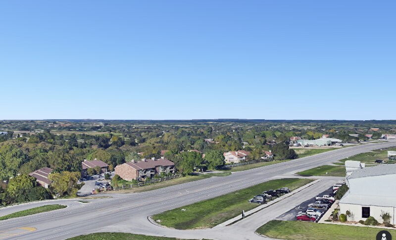 Building Photo - 653 TX-337 Loop