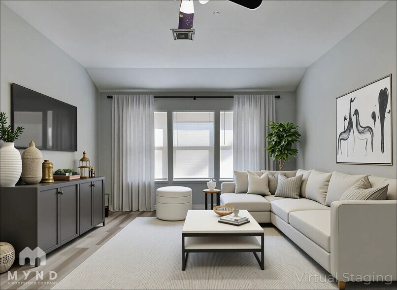 Building Photo - 10432 Royal Andrews Dr