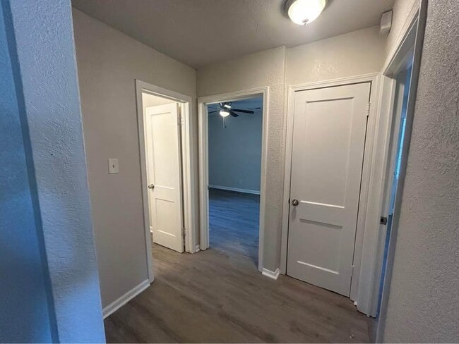 Building Photo - 8403 Tackett St