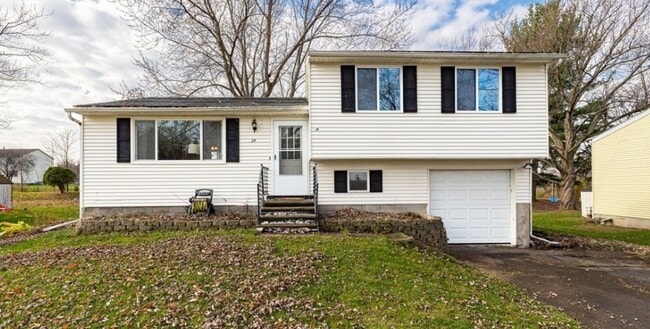 Building Photo - 34 Ridge Meadows Dr