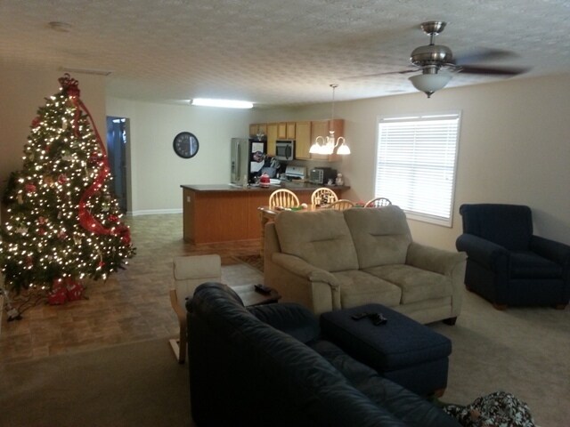 Building Photo - ***AVA. 9/1, SHORT-TERM RENTAL*** WESTSIDE...