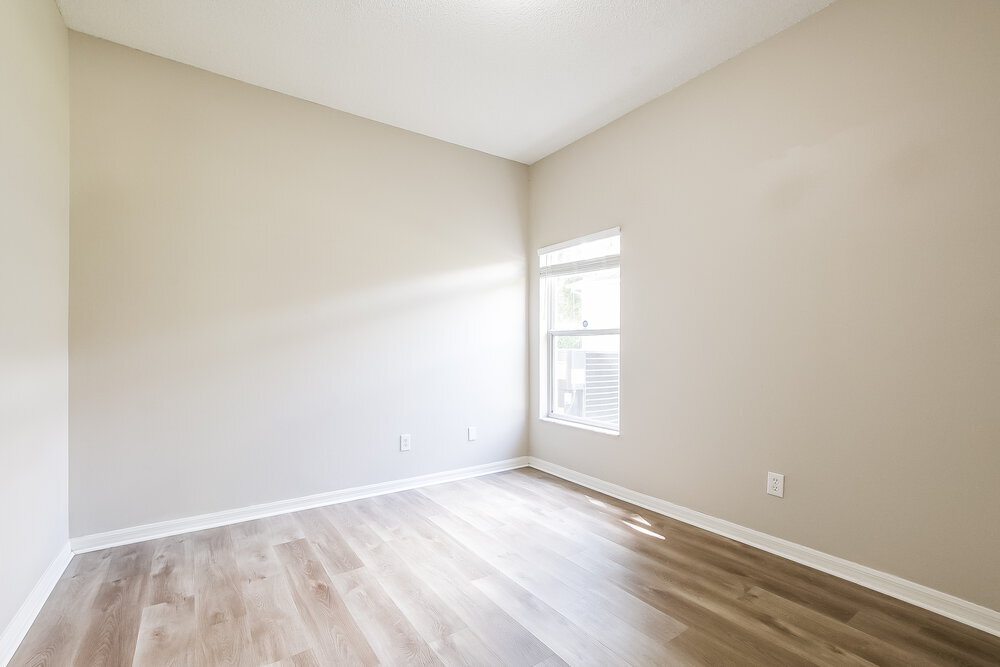 Building Photo - 1409 Center St