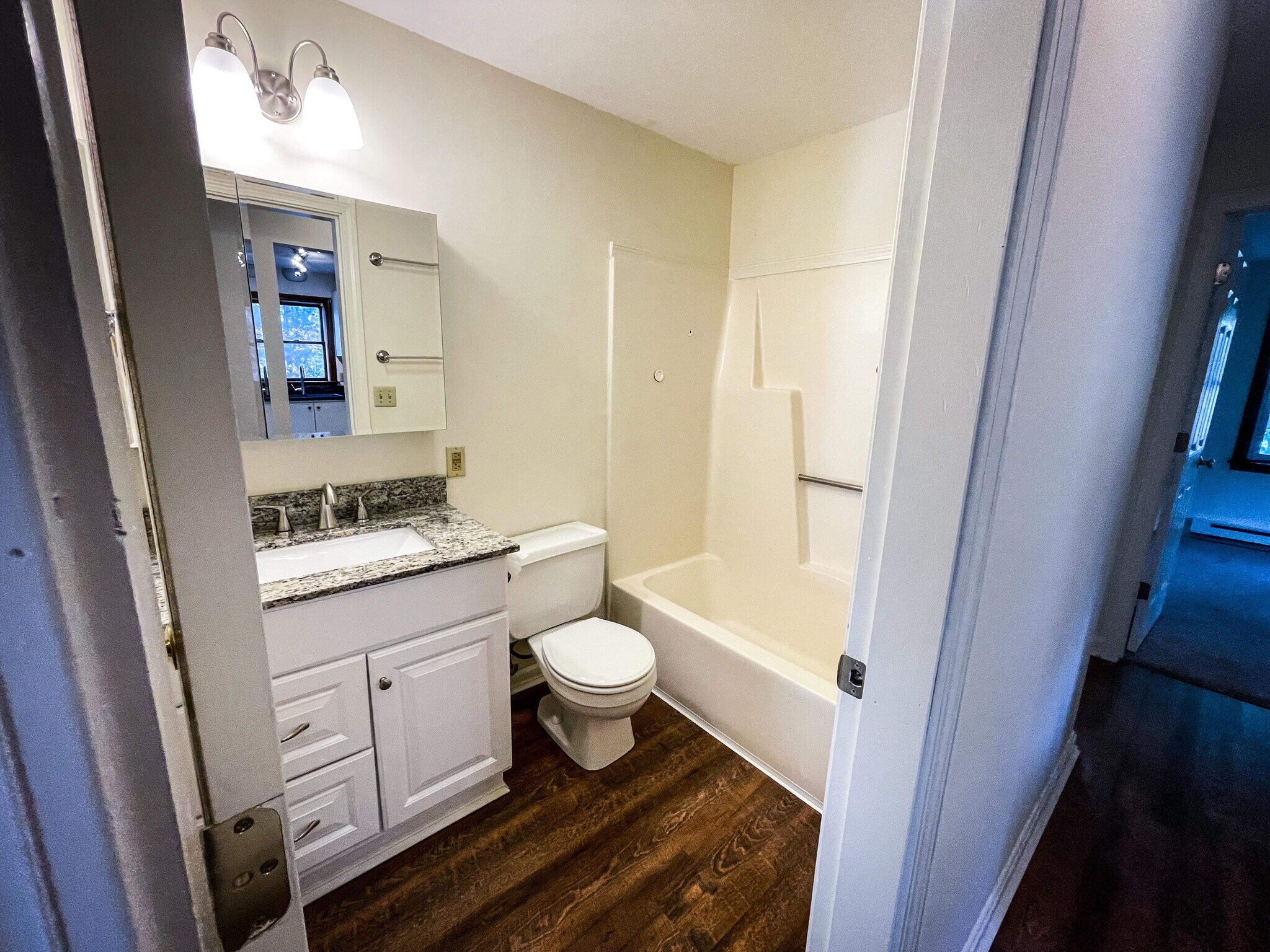 Building Photo - 12 Justines Way