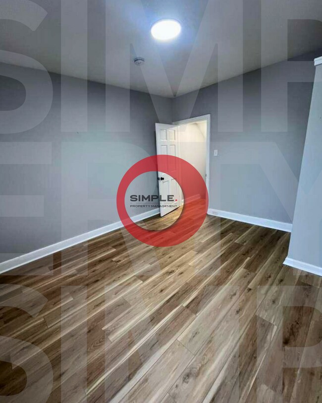 Building Photo - 314 S 8th St