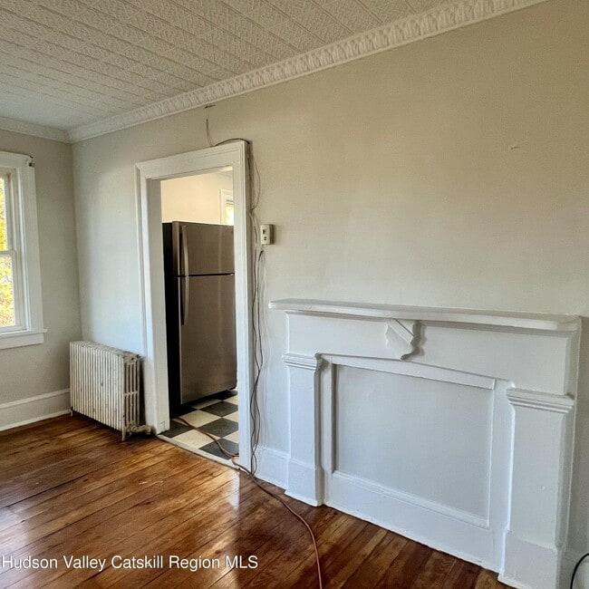 Building Photo - 140 Albany Ave