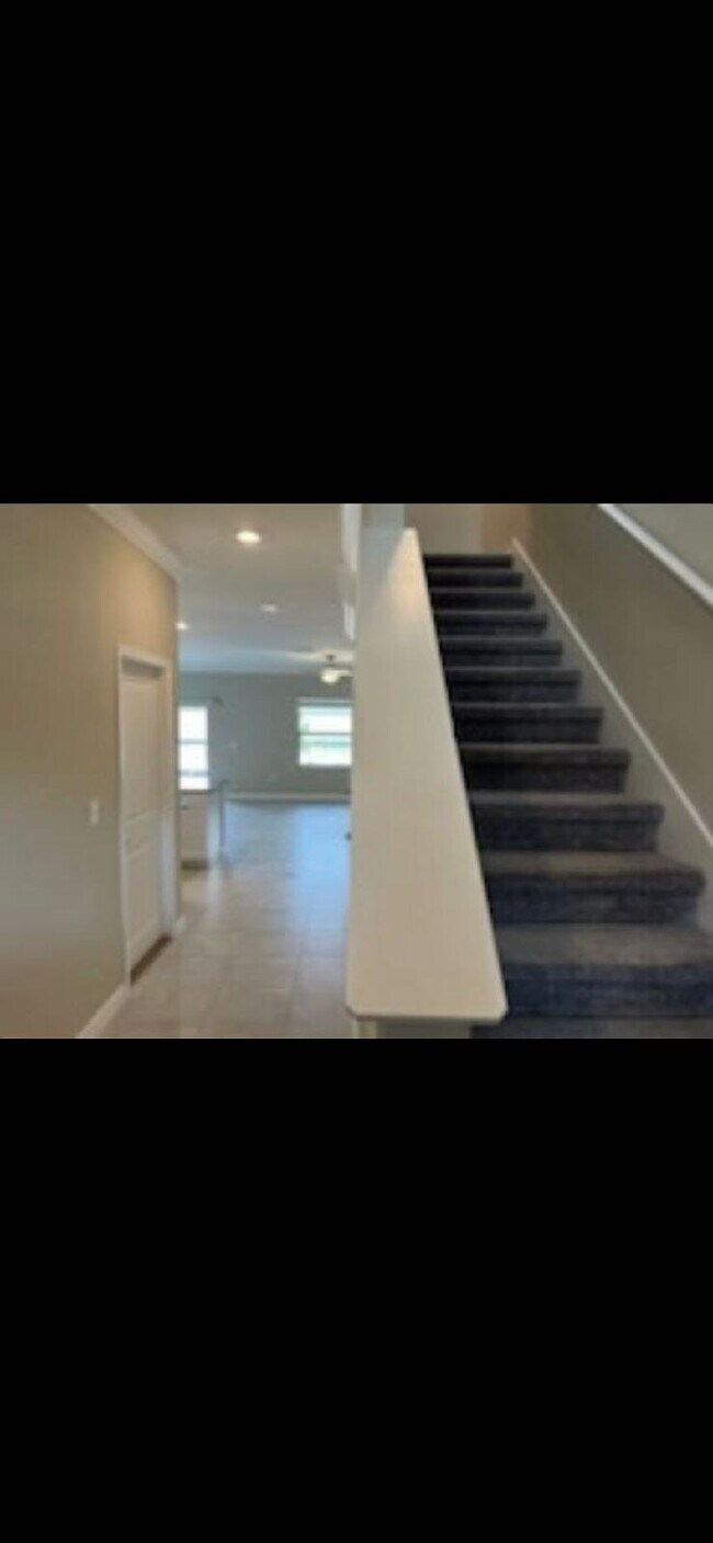 Building Photo - 21822 Adriatic Ln