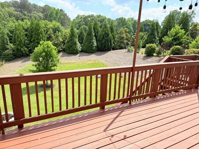 Building Photo - 7150 Ansley Pk Wy