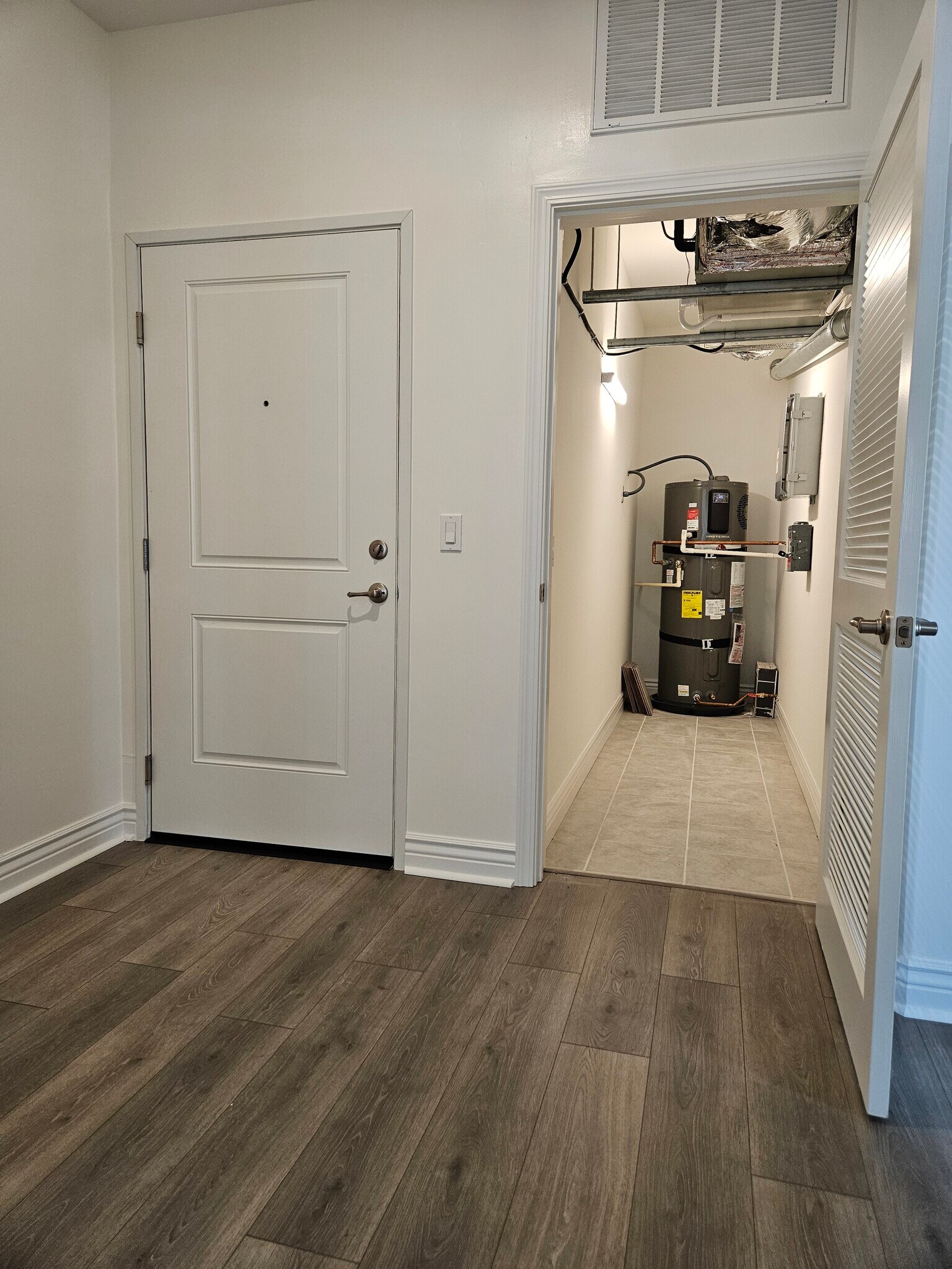 Entry storage closet - 925 Madonna Rd