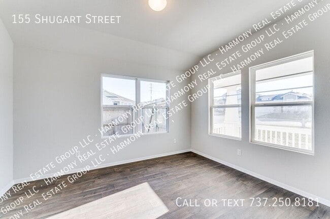 Building Photo - 155 Shugart St