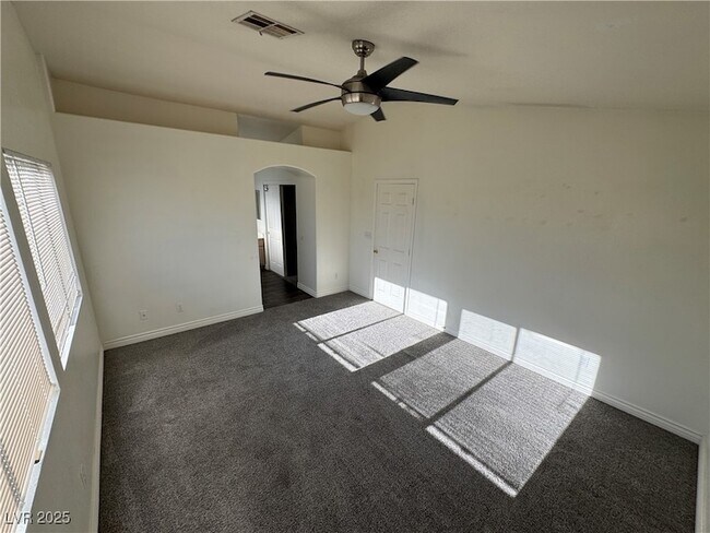 Building Photo - 2721 Pan Pacific Rd