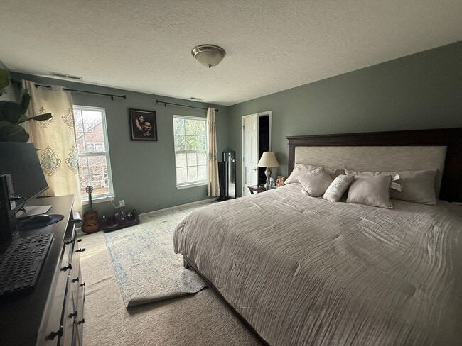 Building Photo - 1731 Aden Lane