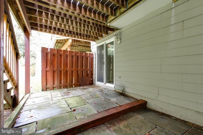 Building Photo - 7717 Heatherside Ln