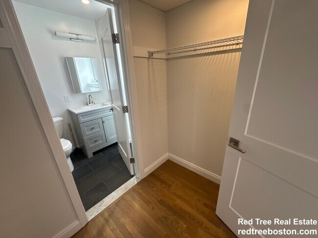 Building Photo - 320 Hammond Pond Pkwy