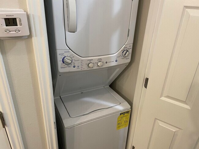 Building Photo - 5402 Marcella Ave