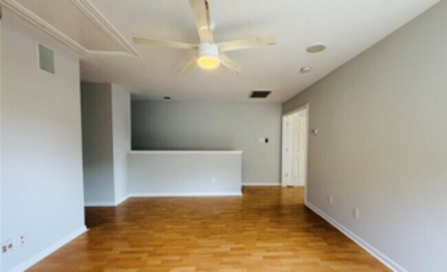 Building Photo - 18122 Rexine Ln