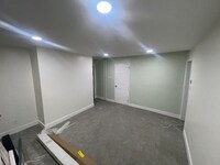 Building Photo - 1 Henvis Pl