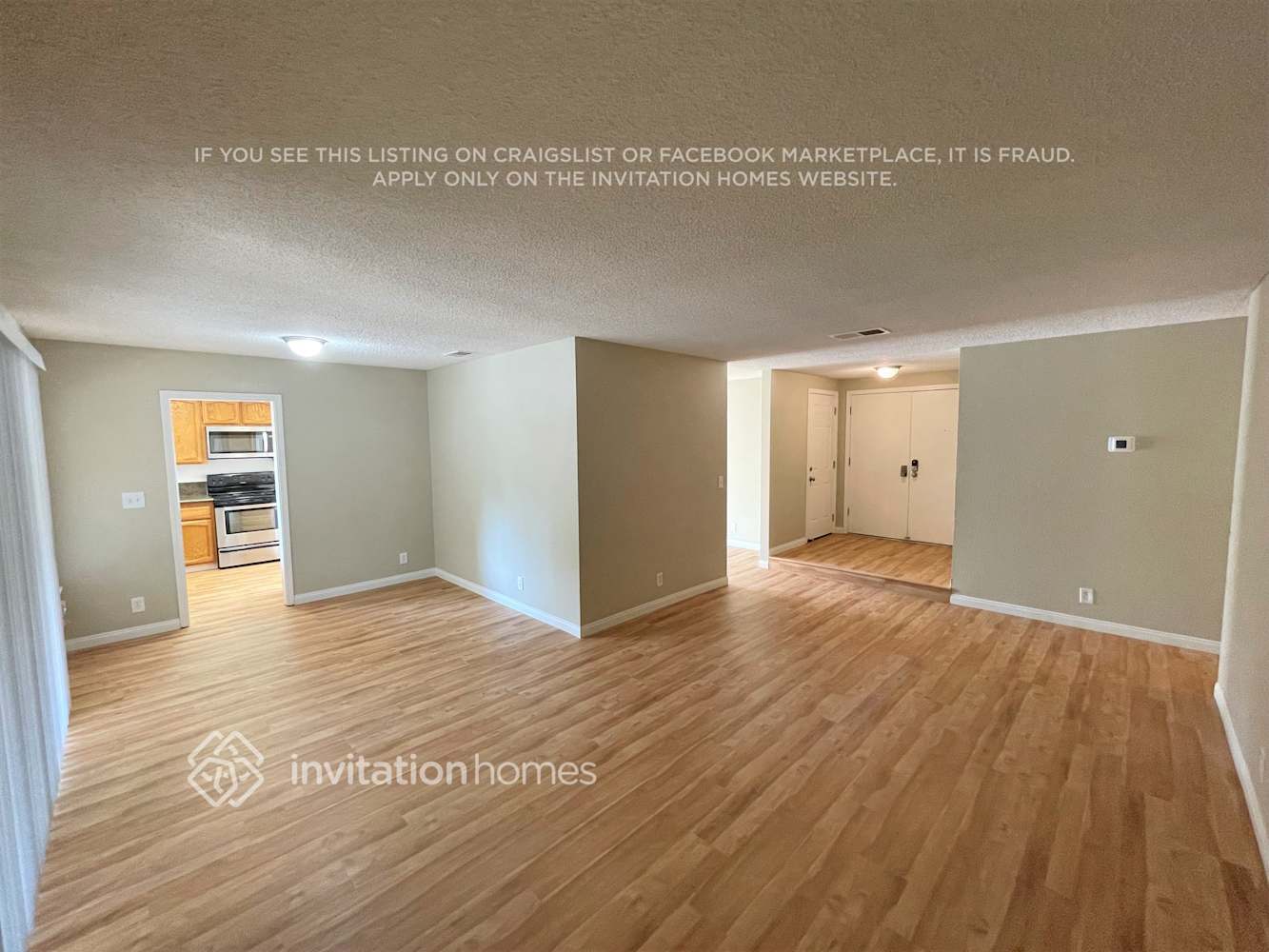 Building Photo - 10059 Glen Grove Ct