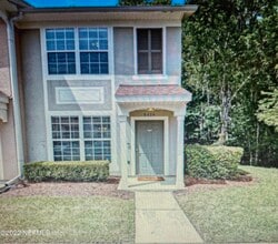 Building Photo - 8424 Thornbush Ct