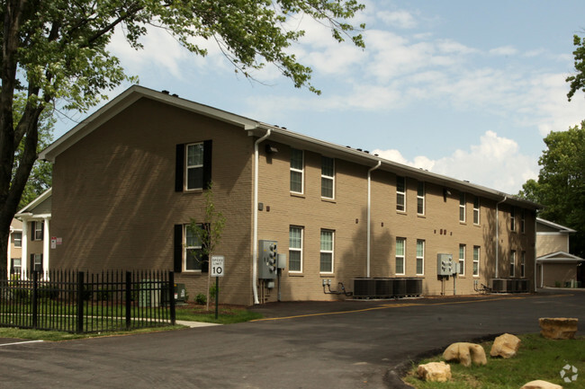 Building Photo - Willow Place Apartments