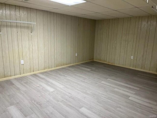 Building Photo - 2680 Knollwood Ln
