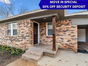 Building Photo - 8714 Quinn St