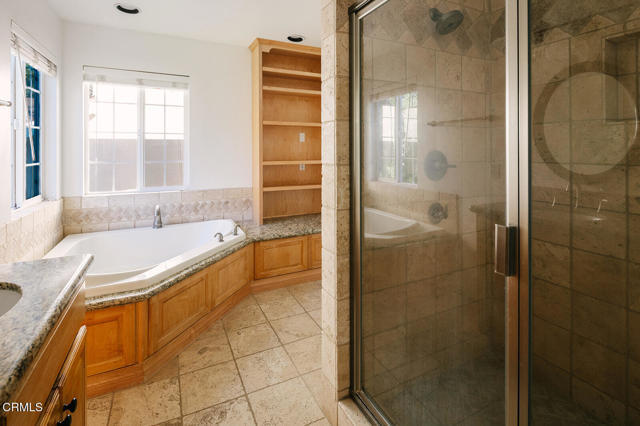 Building Photo - 2409 Olive Ave