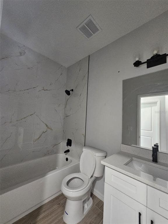 Building Photo - 13565 Jeronimo Ln