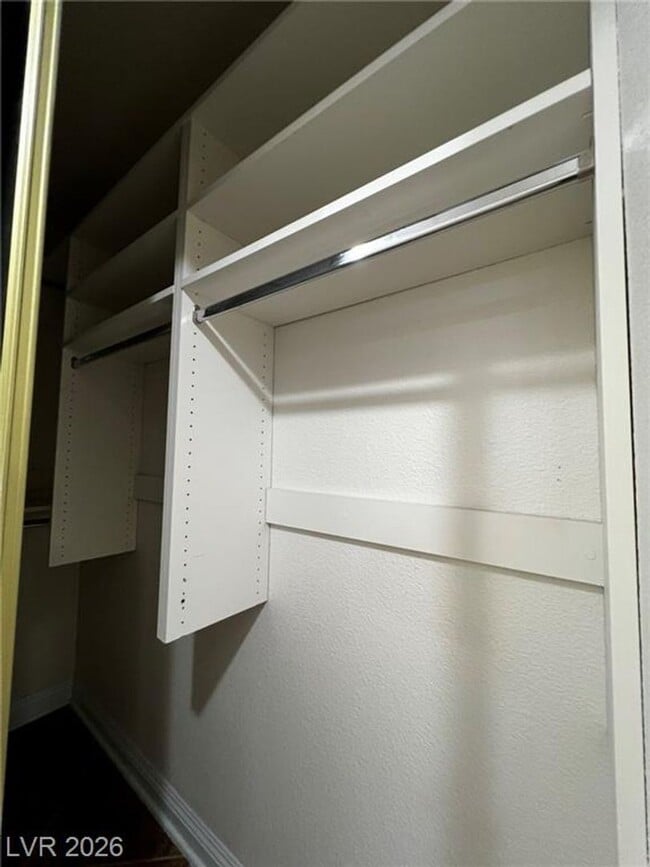 Building Photo - 3151 N Soaring Gulls Dr