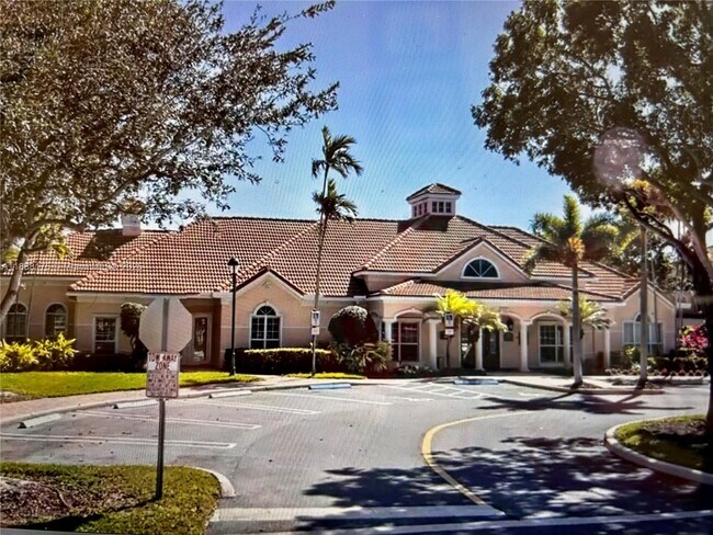 Building Photo - 2054 Alta Meadows Ln