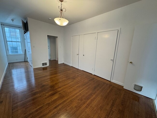 Building Photo - Beautiful Vintage Single-Family Home in San Francisco’s Mid-Richmond District