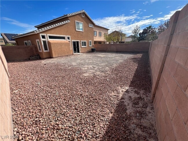 Building Photo - 6313 Sterling Cap St