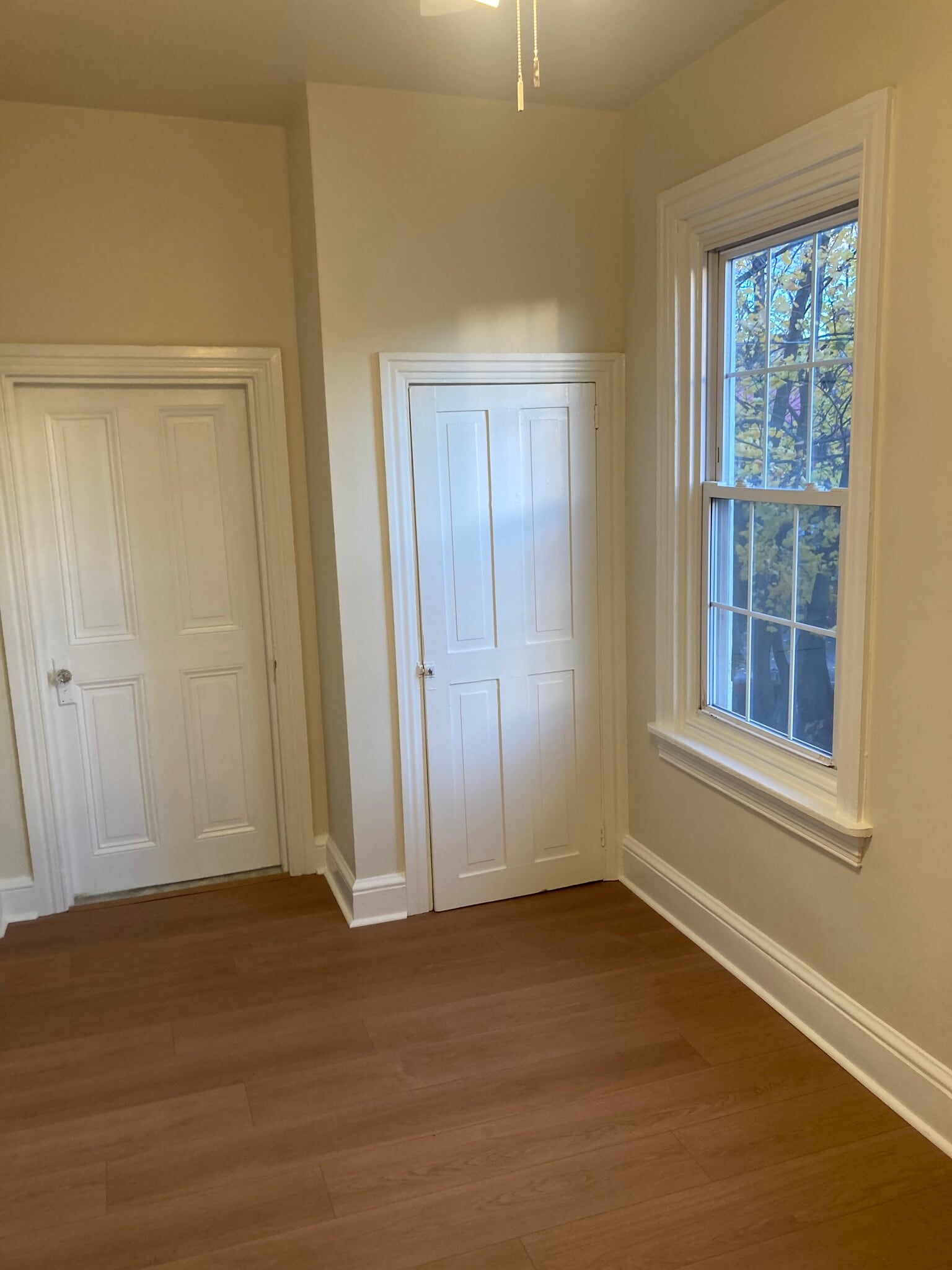 Building Photo - 106 King St