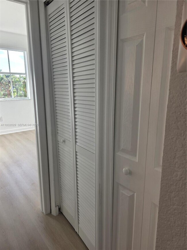 Building Photo - 16643 SW 80th Terrace