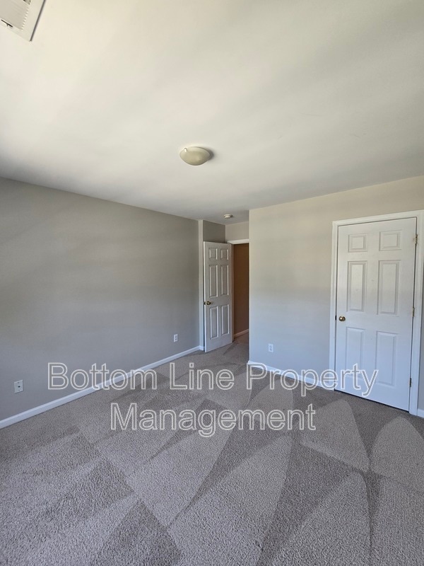 Building Photo - 8630 Carolina Lily Ln